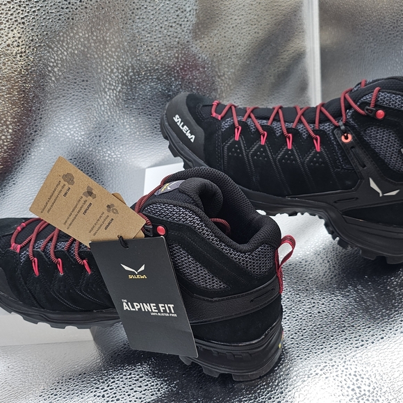 Salewa Shoes - Salewa Women's Black and Red ALPINE hiking boots